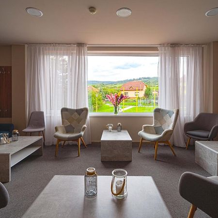 Hotel Arena Brumov 외부 사진