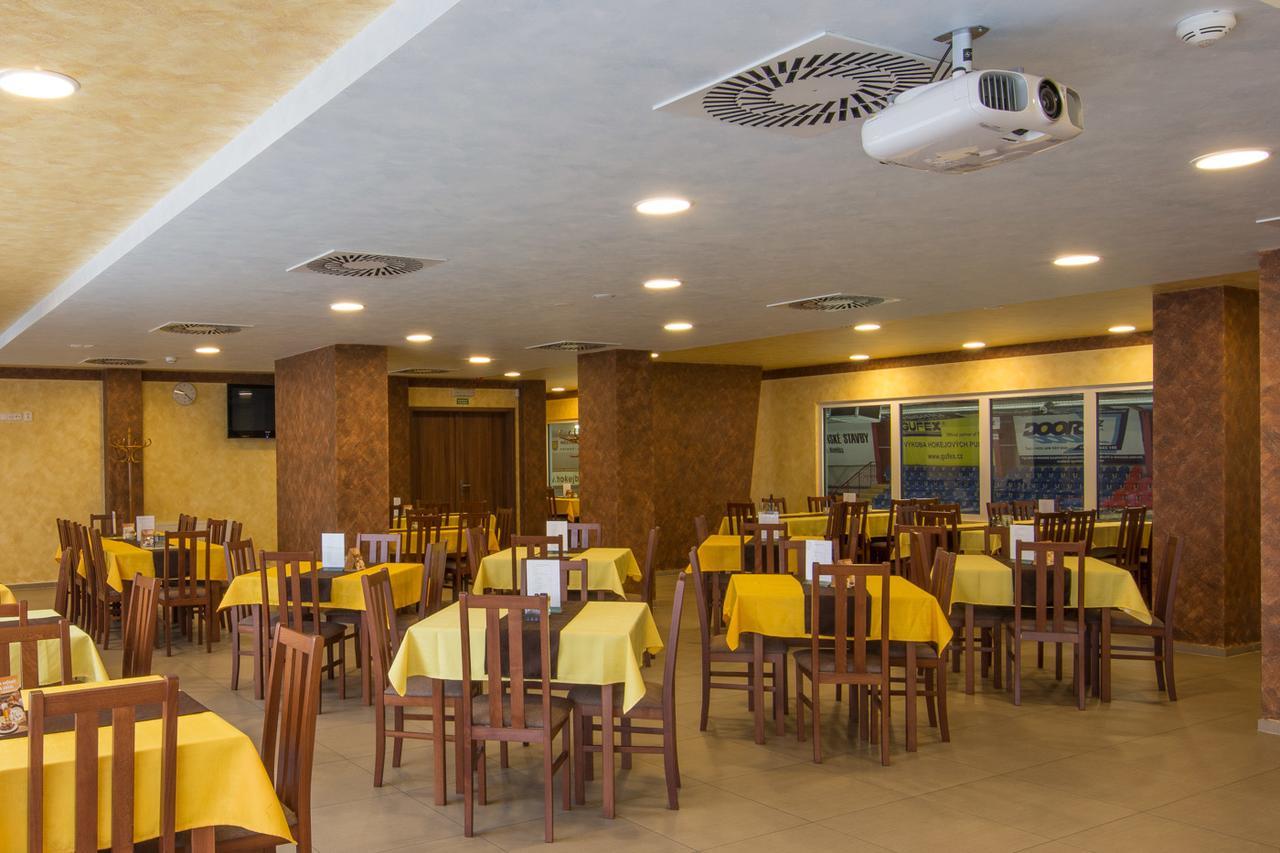 Hotel Arena Brumov 외부 사진