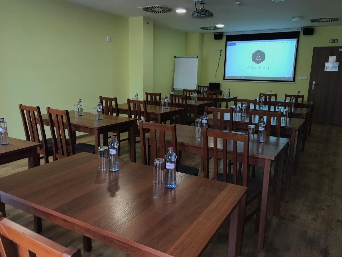 Hotel Arena Brumov 외부 사진