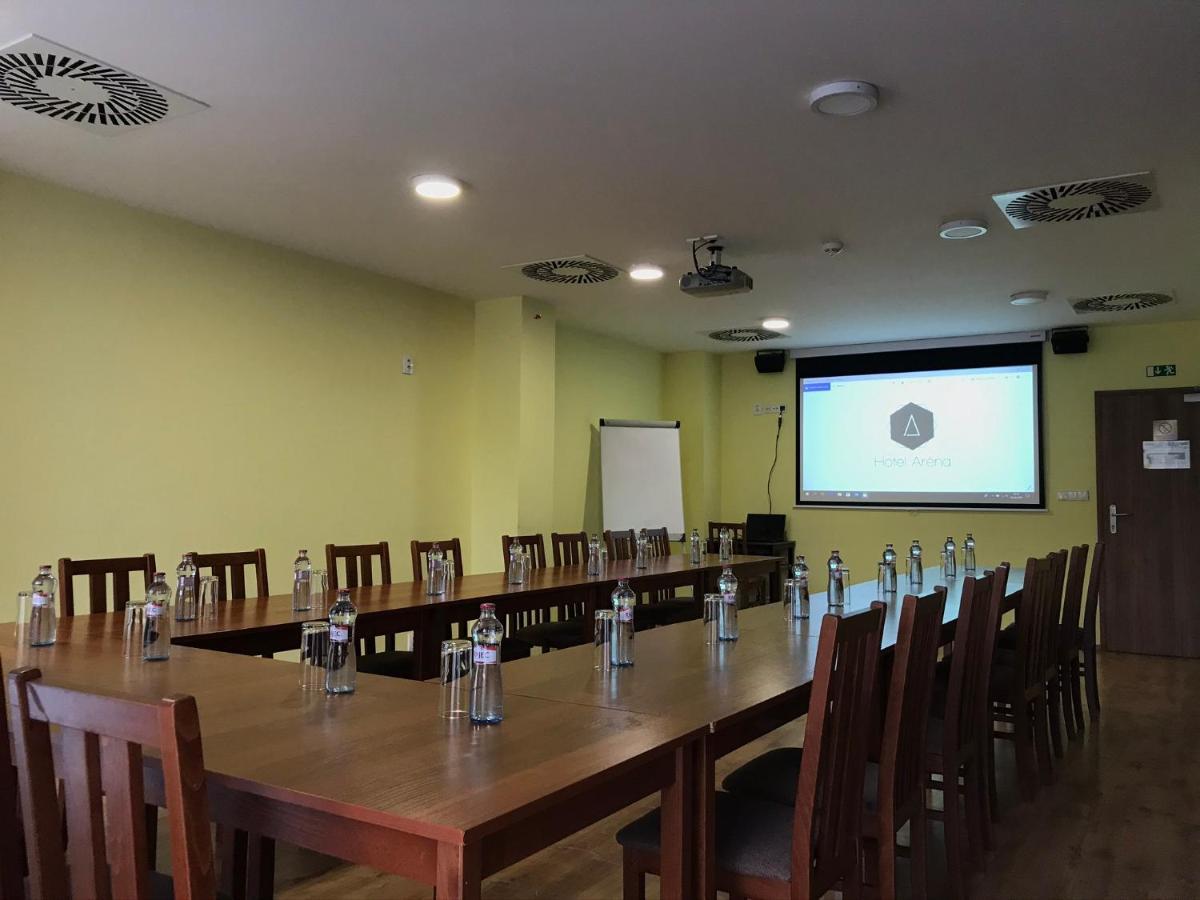 Hotel Arena Brumov 외부 사진